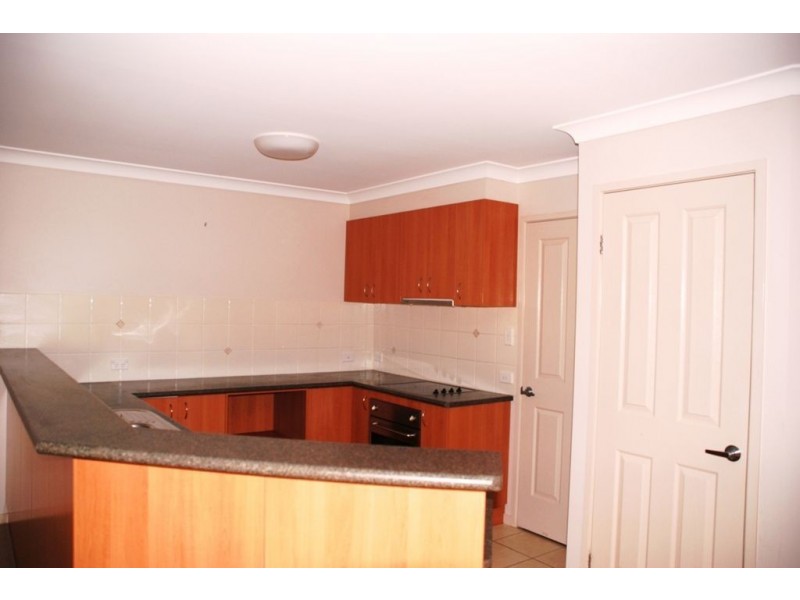 122 Sunview Rd, Springfield QLD 4300