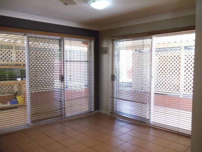 40 Bottlebrush Cres, Redbank Plains QLD 4301