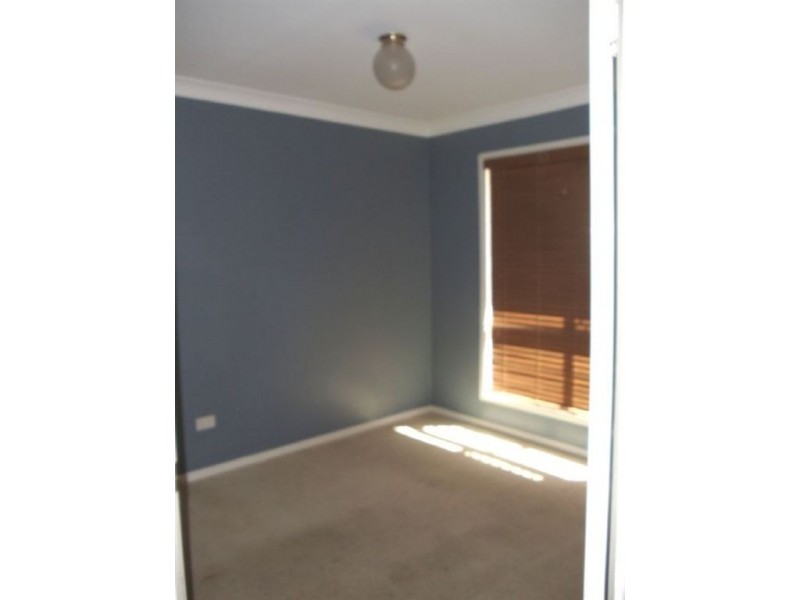 40 Bottlebrush Cres, Redbank Plains QLD 4301