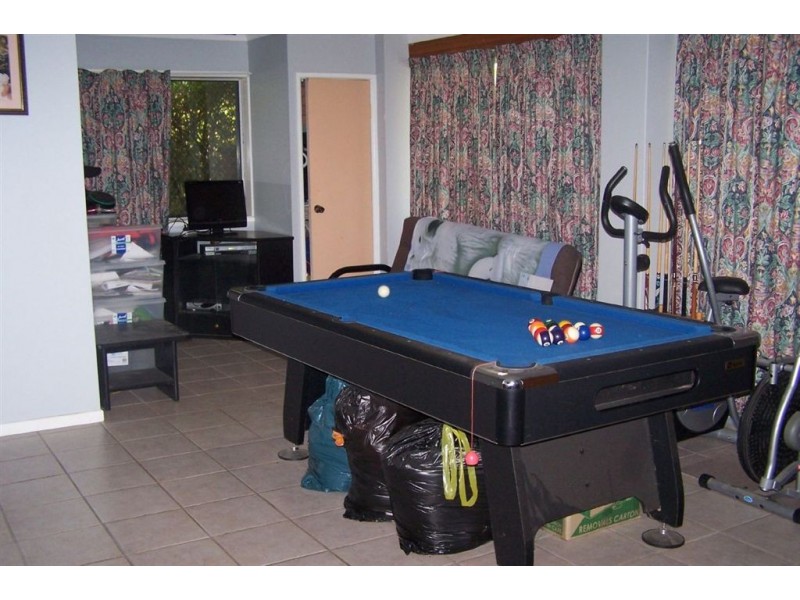 62-64 Mikkelsen Rd, Camira QLD 4300