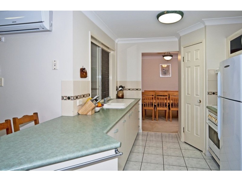 4 Dellwood Road, Springfield QLD 4300