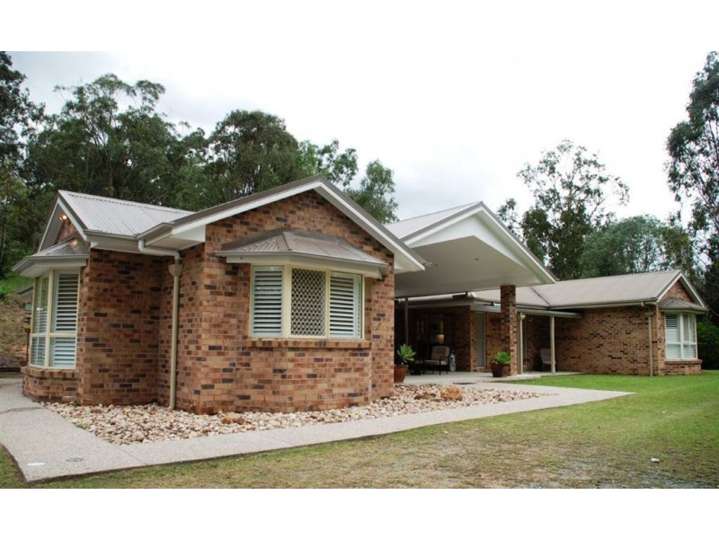 138 Vonda Youngman Dr, Tamborine QLD 4270