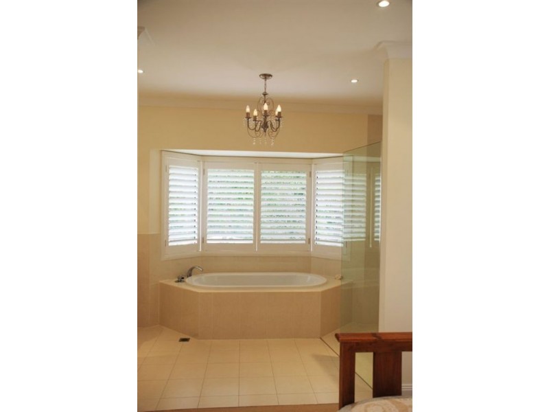 138 Vonda Youngman Dr, Tamborine QLD 4270