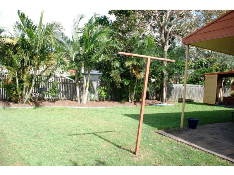 3 Coral Ct, Camira QLD 4300