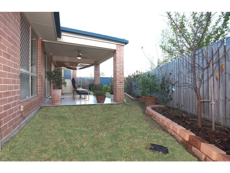 6 Greenland Ct, Springfield QLD 4300