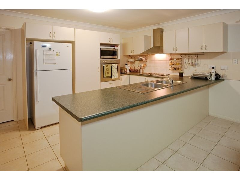 6 Greenland Ct, Springfield QLD 4300