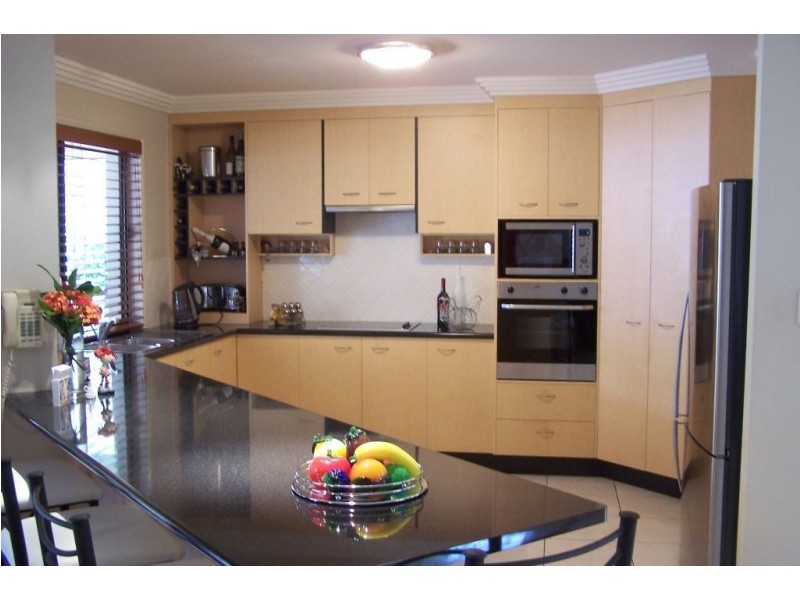 43 Oakview Crct, Brookwater QLD 4300