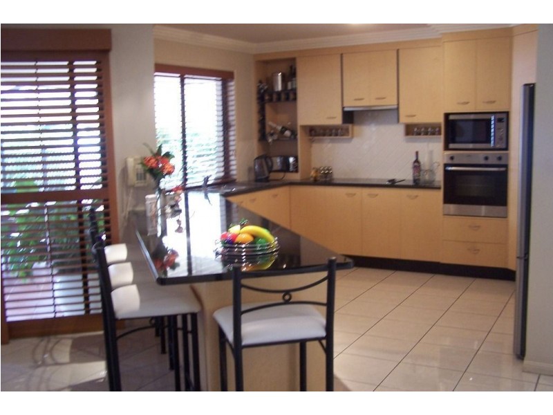 43 Oakview Crct, Brookwater QLD 4300