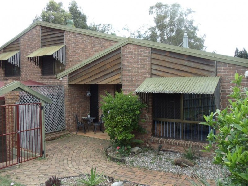 1 Janelle St, Bellbird Park QLD 4300