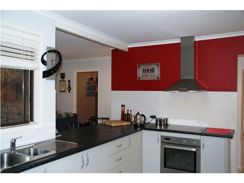 23 Polonia St, Camira QLD 4300