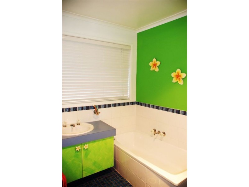23 Polonia St, Camira QLD 4300