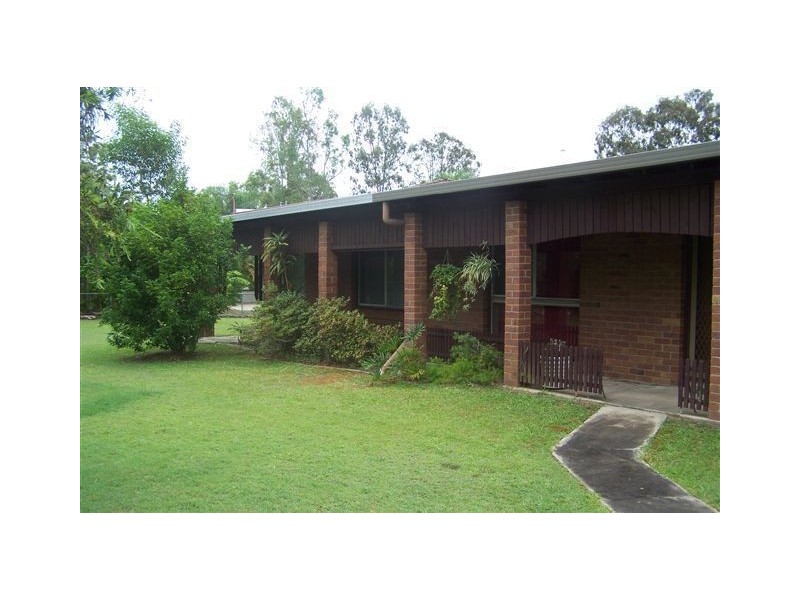 2 Lacey St, Camira QLD 4300