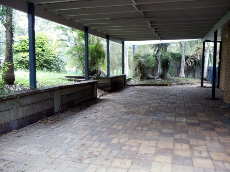 6 Paula Crt, Camira QLD 4300