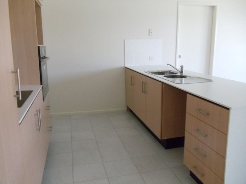 24 O’Brien Crt, Collingwood Park QLD 4301