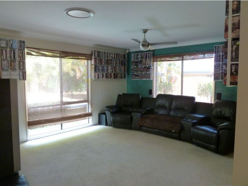 12 Paton Cres, Forest Lake QLD 4078