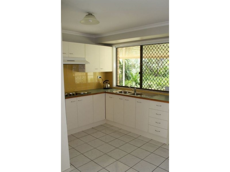6 Wendy Street, Camira QLD 4300