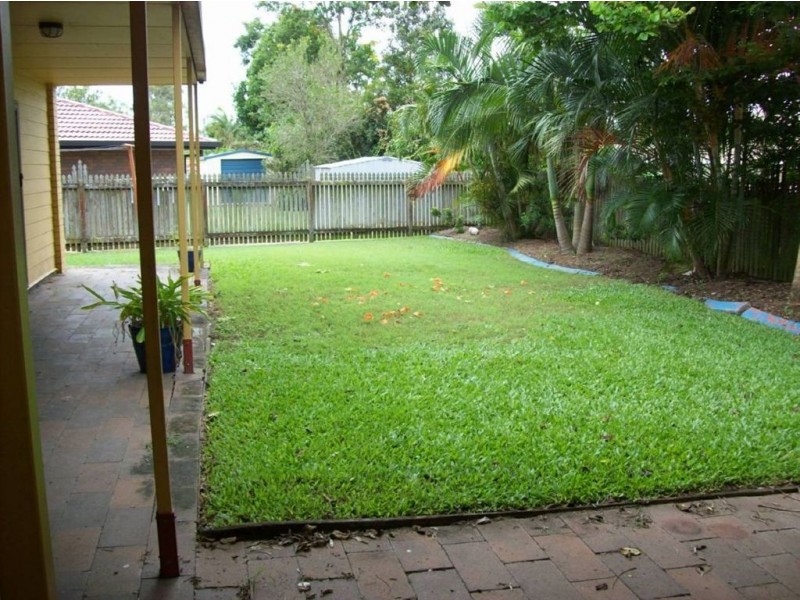 3 Coral Ct, Camira QLD 4300