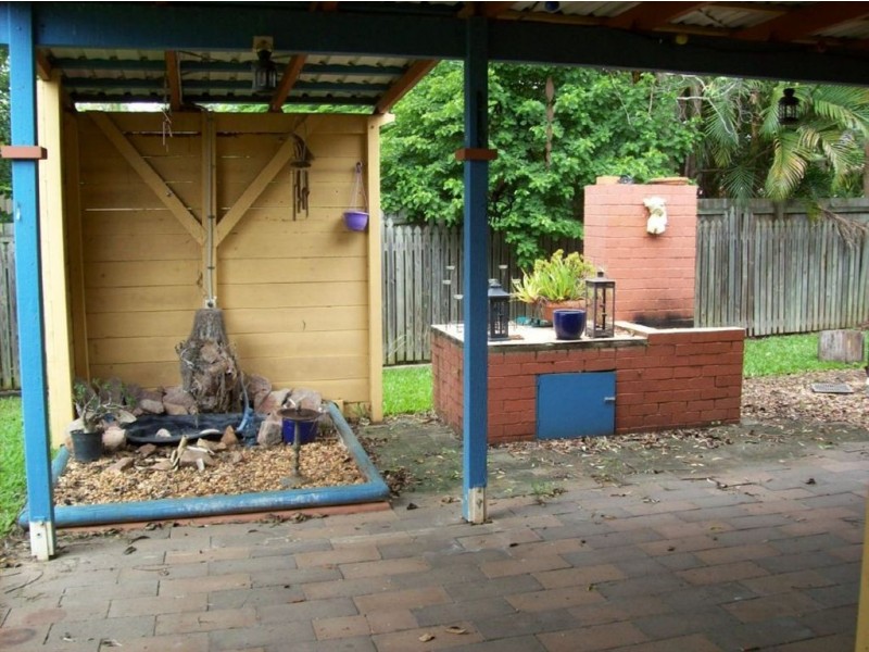 3 Coral Ct, Camira QLD 4300