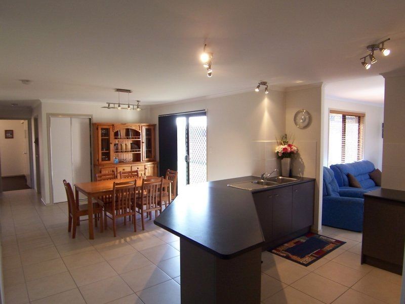 15 Skinner St, Collingwood Park QLD 4301