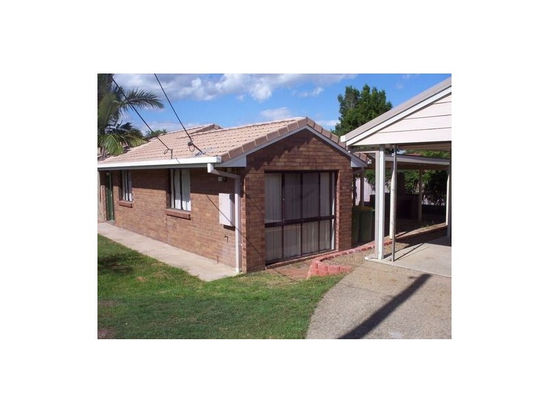 11 Buschman Close, Redbank Plains QLD 4301
