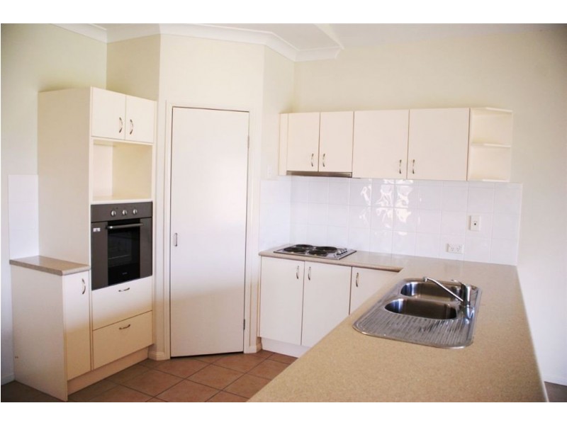 4 Ambrose Dr, Augustine Heights QLD 4300