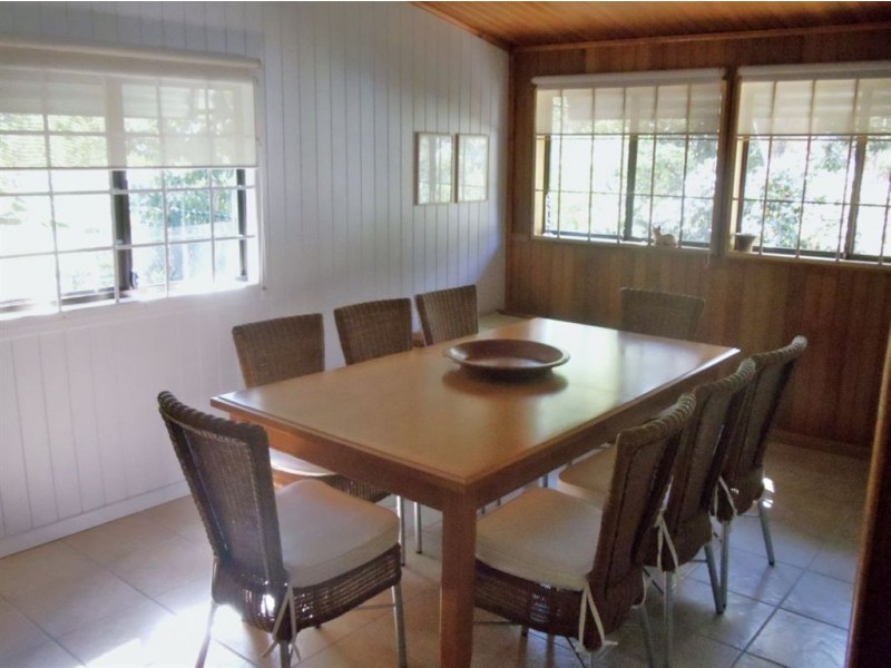 16 Moss Road, Camira QLD 4300