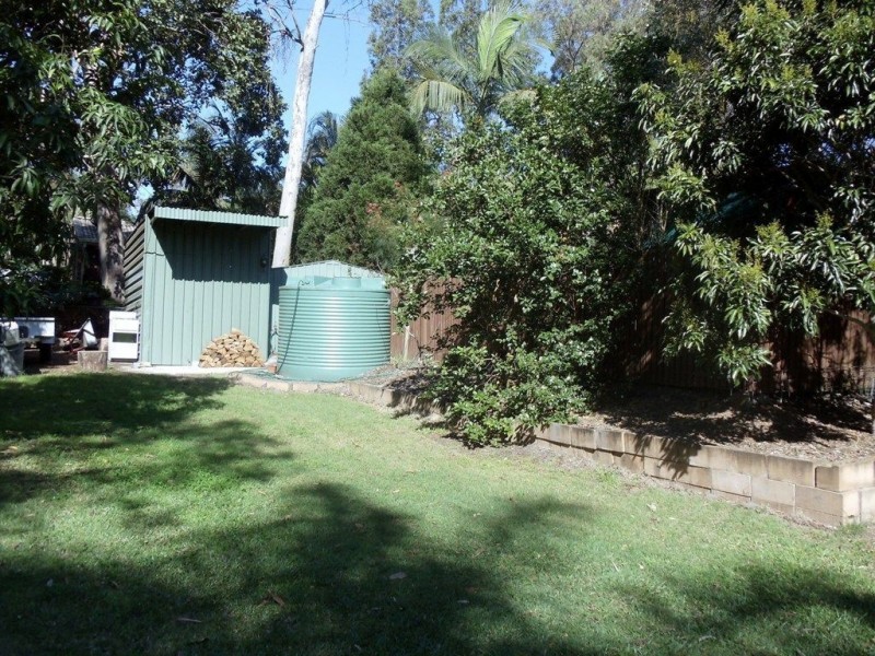 16 Moss Road, Camira QLD 4300