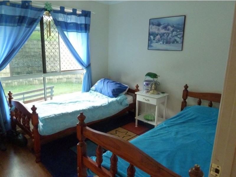 55 Braeside Rd, Bundamba QLD 4304