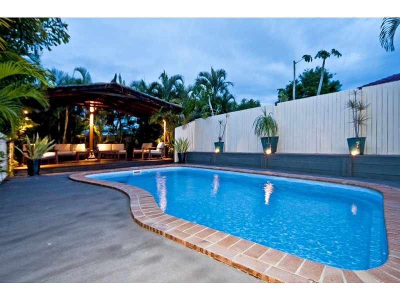 4 Dellwood Road, Springfield QLD 4300