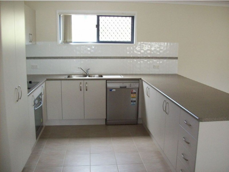 12 Rose Ave, Springfield Lakes QLD 4300