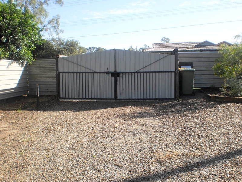 95 Addison Road, Camira QLD 4300