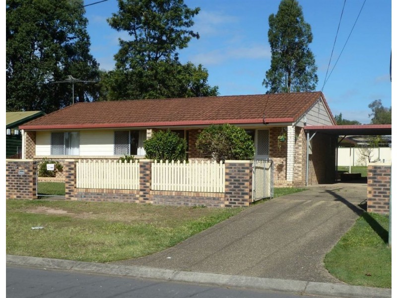 17 Cracow St, Camira QLD 4300