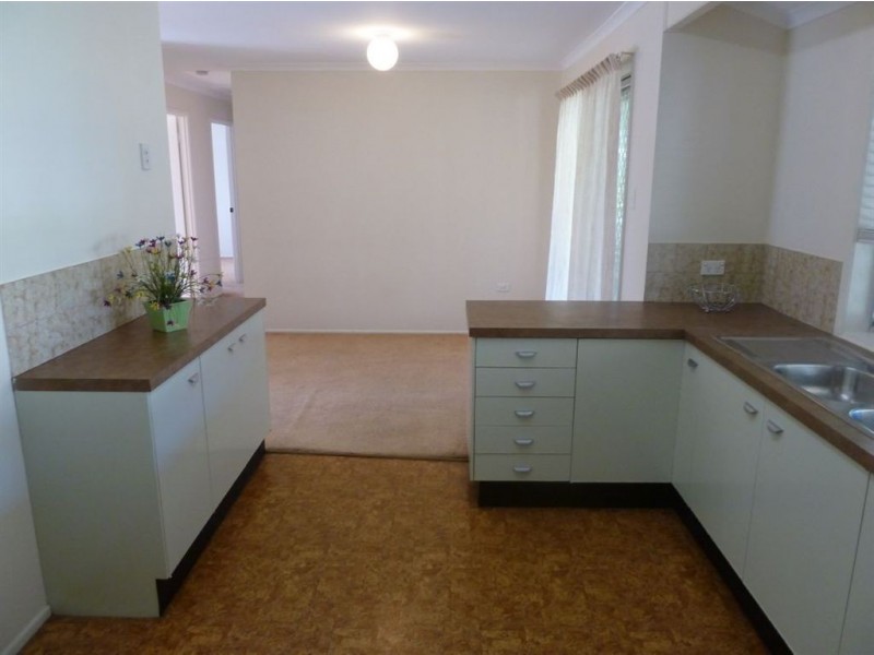 17 Cracow St, Camira QLD 4300