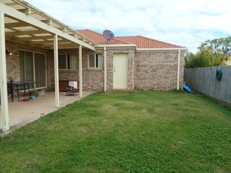 100 Lakeside Ave, Springfield Lakes QLD 4300