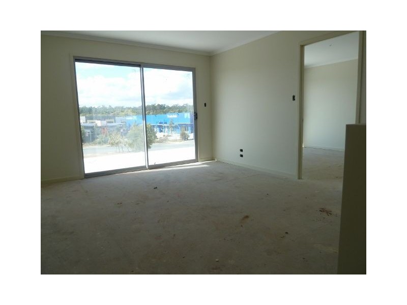 23 Commercial Drive, Springfield QLD 4300