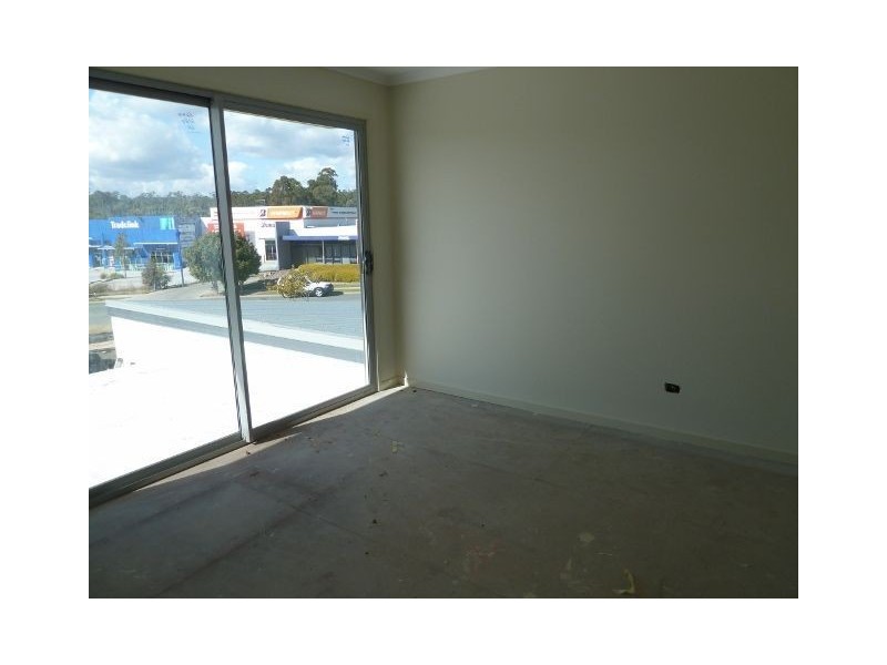 23 Commercial Drive, Springfield QLD 4300