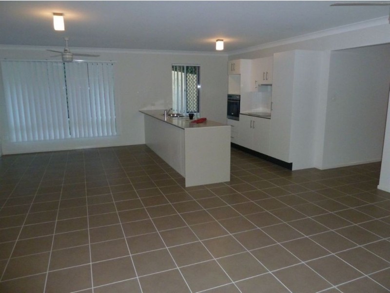 7 Conway St, Riverview QLD 4303