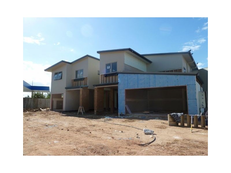 2/23 Commercial Drive, Springfield QLD 4300