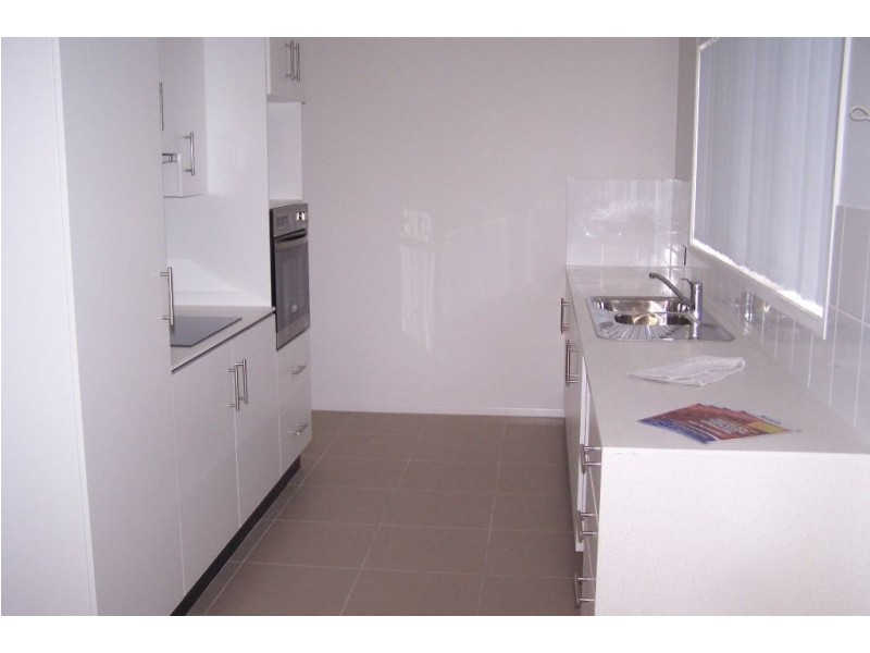 43 Conway Street, Riverview QLD 4303