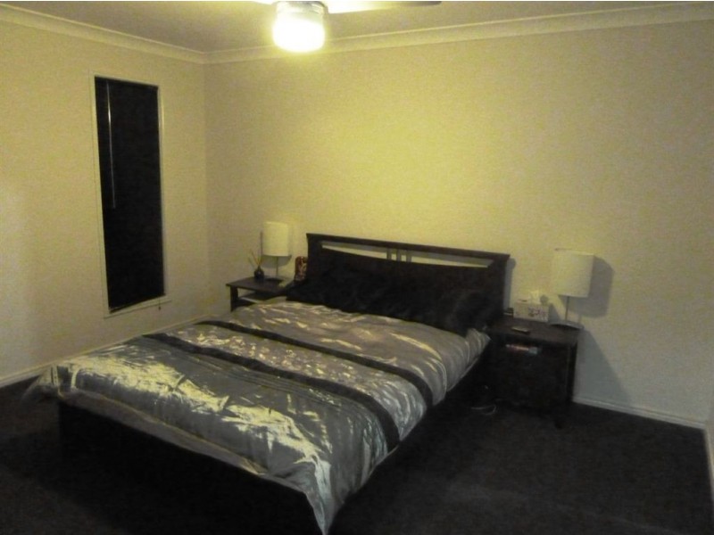 10 Vedanta Dr, Springfield Lakes QLD 4300