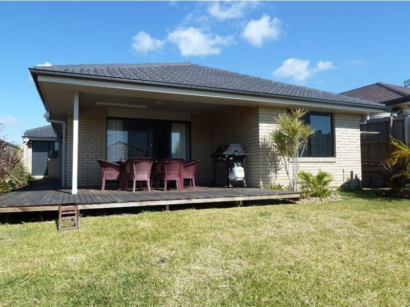 10 Vedanta Dr, Springfield Lakes QLD 4300