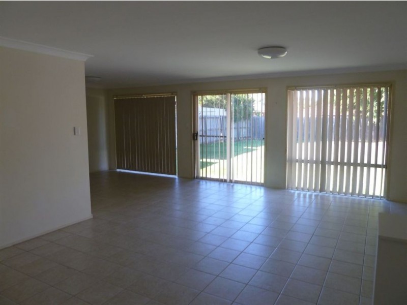 44 Ravenswood Lane, Springfield QLD 4300