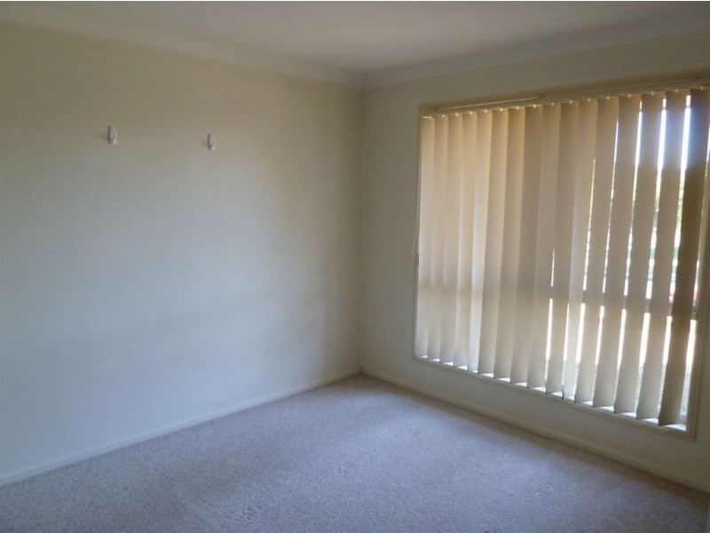 44 Ravenswood Lane, Springfield QLD 4300