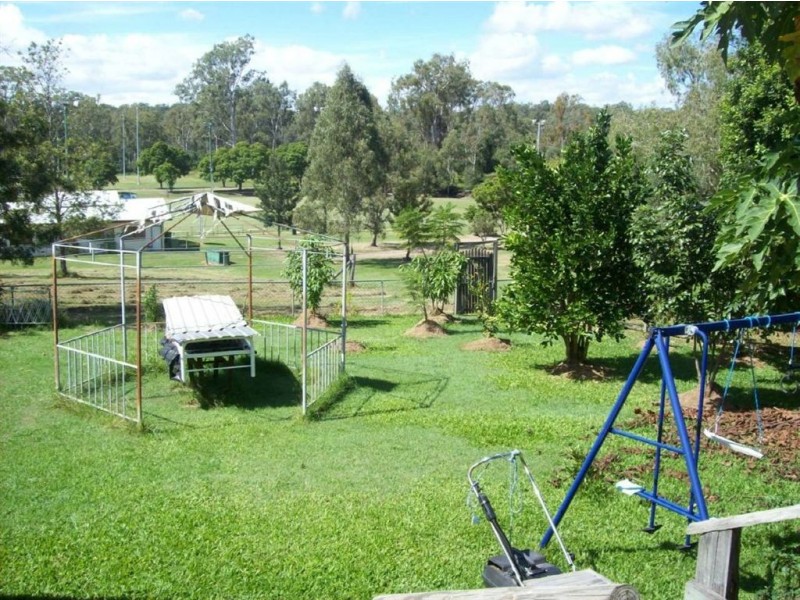 18 Parker St, Goodna QLD 4300