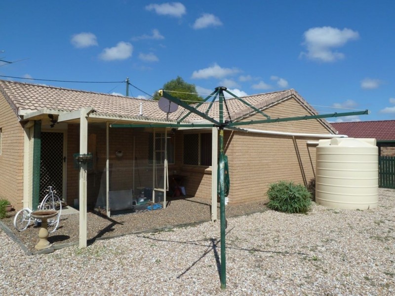 6 Eucalyptus Court, Redbank Plains QLD 4301