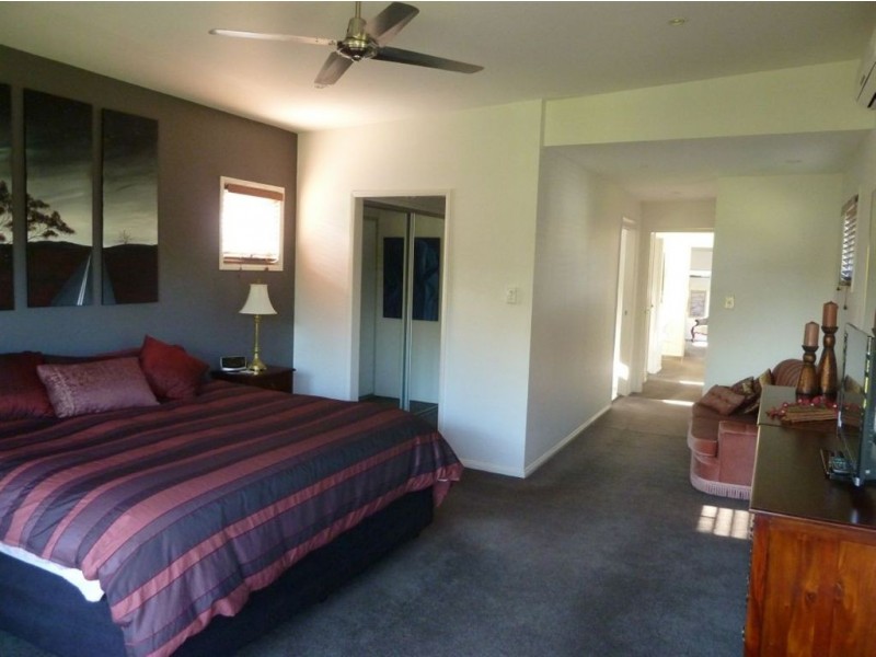 8/99 Brookwater Dr, Brookwater QLD 4300