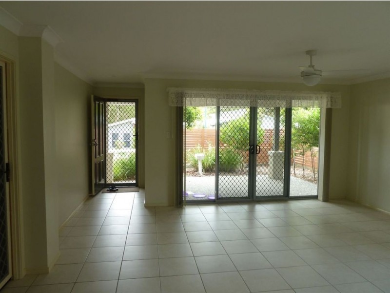 45 Lakes Entrance Drive, Springfield Lakes QLD 4300