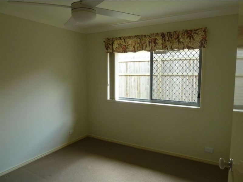 45 Lakes Entrance Drive, Springfield Lakes QLD 4300