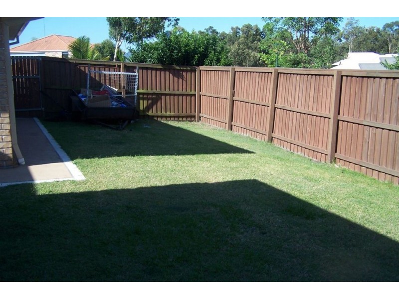 1 Darter Pl, Springfield Lakes QLD 4300