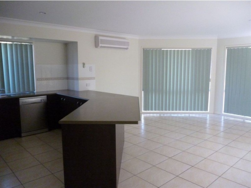 15 Hillview St, Springfield QLD 4300